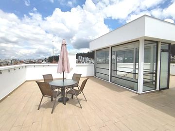 En venta espectacular Penthouse en Portugal y Eloy Alfaro