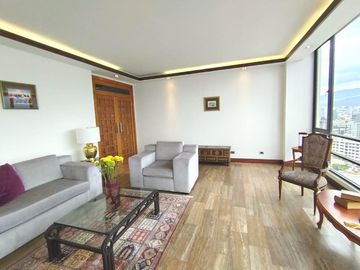 En venta espectacular Penthouse en Portugal y Eloy Alfaro