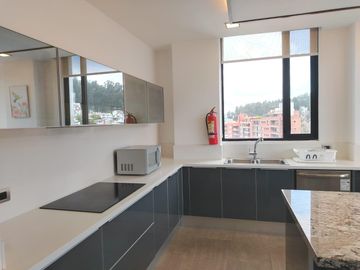 En venta espectacular Penthouse en Portugal y Eloy Alfaro