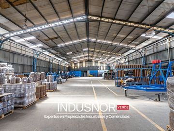 Bodega en Venta en Industrial Galpón sector Mariscal con Av.Santa Rosa