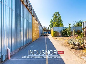 Bodega en Venta en Industrial Galpón sector Mariscal con Av.Santa Rosa