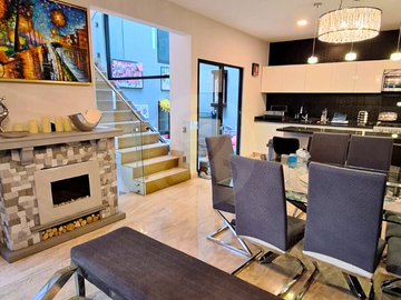 Casa en condominio en venta en Lomas de San Pedro