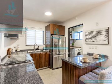 CASA RESIDENCIAL EN VENTA EN CUMBRES, N.L.