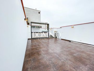 Alquiler de duplex en Av. Circunvalacion Golf los Incas