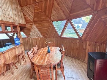 Hotel en Venta en A 800 metros de Camino Villlarrica - Pucon kilometro 13
