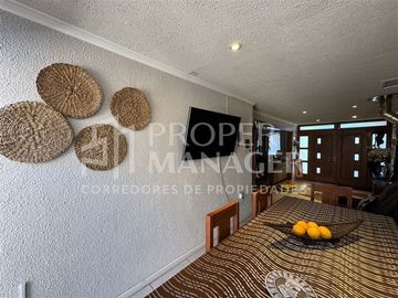 Casa en Venta en Casa 3D-2B-4Estac + Terraza + Piscina Doña Las Violetas