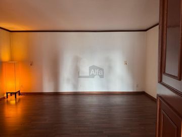 Venta casa en la herradura de 550m2