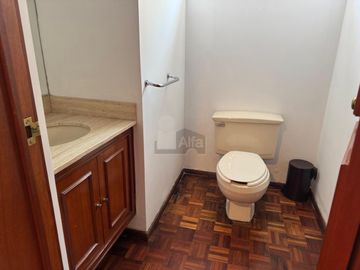 Venta casa en la herradura de 550m2