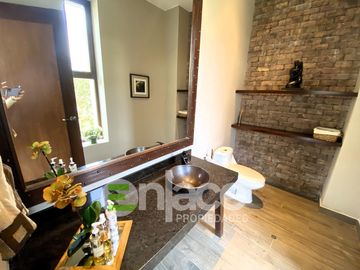 Hermosa y moderna casa de Campo a la Venta en Condominio La Quebrada (Cieneguilla) Etapa 1