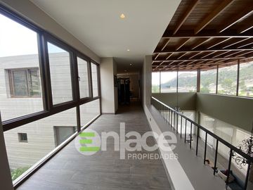 Hermosa y moderna casa de Campo a la Venta en Condominio La Quebrada (Cieneguilla) Etapa 1