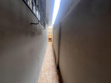 Casa en Venta,  Kennedy norte  AndB