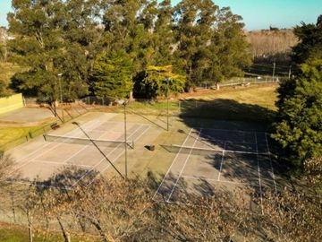 Casa en venta - 3 Dormitorios 1 Baño - Cochera - 1.050Mts2 - Chapadmalal
