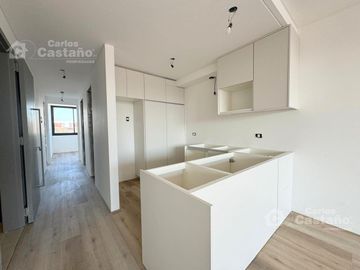 Moderno 3 Amb Semipiso a Estrenar con 2 Baños, Balcón   Cochera y Quincho
