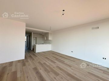 Moderno 3 Amb Semipiso a Estrenar con 2 Baños, Balcón   Cochera y Quincho