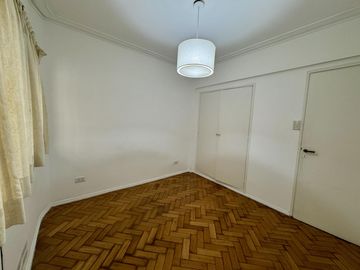 BAJO DE PRECIO/ OPORTUNIDAD / Venta Depto 3 Amb/ Cocina Separada/ Lavadero Indep/ Balcón