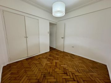 BAJO DE PRECIO/ OPORTUNIDAD / Venta Depto 3 Amb/ Cocina Separada/ Lavadero Indep/ Balcón
