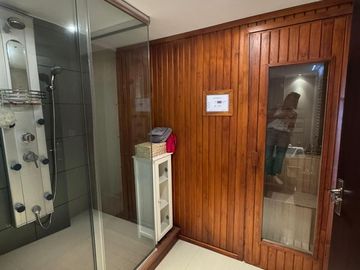 Piso 6 ambientes de 240m2 en Venta - Quilmes Centro