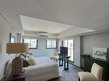 Piso 6 ambientes de 240m2 en Venta - Quilmes Centro