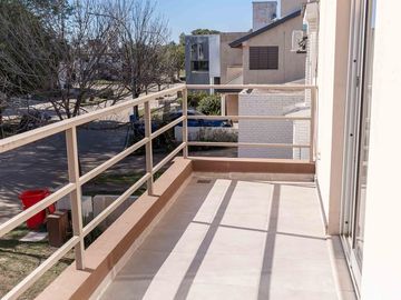 Casa venta apto credito seguridad 3 dormitorios piscina