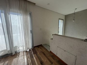 Casa a la laguna en El Canton Islas