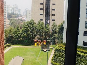 Amplio departamento con hermosas vistas en Interlomas