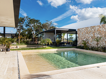 Residencia de lujo en Fraccionamiento Privado con Amenidades. Mérida, Yucatán.