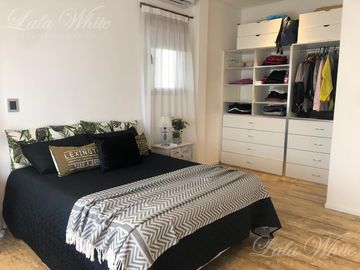 Hermosa casa en venta en Lagos de Canning
