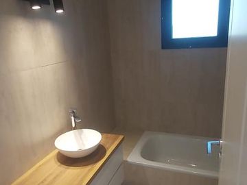 CASA A ESTRENAR EN VENTA - Barrio La Lusitana, Loma Verde RESERVADA!!