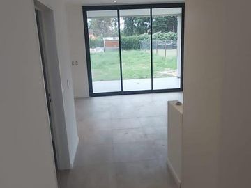 CASA A ESTRENAR EN VENTA - Barrio La Lusitana, Loma Verde RESERVADA!!