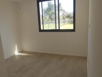 CASA A ESTRENAR EN VENTA - Barrio La Lusitana, Loma Verde RESERVADA!!