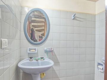 Dúplex 4 amb, con cochera, escritorio y patio - Martínez