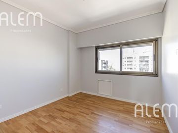 Hermoso departamento semipiso de categoría en Lomas de Zamora