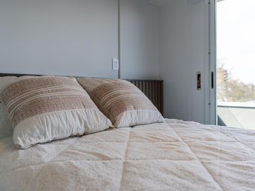 VENTA Departamento Rosario Barrio Luis Agote 1 dormitorio equipado balcon estrenar