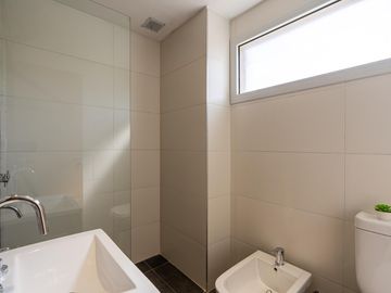 VENTA Departamento Rosario Barrio Luis Agote 1 dormitorio equipado balcon estrenar