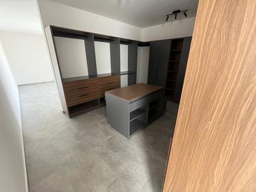 Venta de Casa en Querétaro, Lomas del Campanario IV, seguridad, alberca