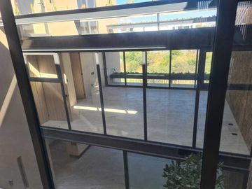 Venta de casa moderna , Querétaro, Residencial La Vista, 4 recámaras, 4 baños