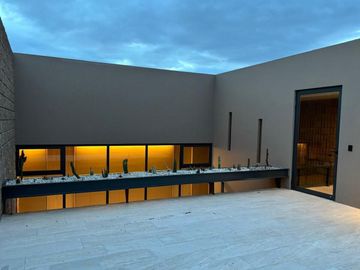 Venta de casa moderna , Querétaro, Residencial La Vista, 4 recámaras, 4 baños