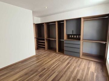 Venta de casa en Querétaro, Lomas del Campanario Norte con 4 recámaras 4 baños
