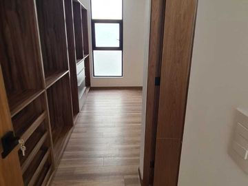 Venta de casa en Querétaro, Lomas del Campanario Norte con 4 recámaras 4 baños