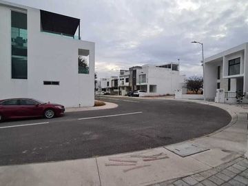 Venta de Casa en Querétaro, El Marqués, Zen Life 2, moderna, seguridad 24 horas,