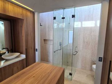 Venta de Casa en Querétaro, Lomas del Campanario Norte, precio de OPORTUNIDAD