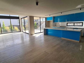 Venta de Casa en Querétaro, Lomas del Campanario Norte, precio de OPORTUNIDAD