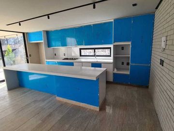 Venta de Casa en Querétaro, Lomas del Campanario Norte, precio de OPORTUNIDAD