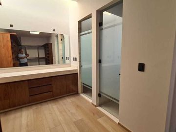 Venta de Casa en Querétaro, dentro del Club de Golf Campanario, 4 recámaras