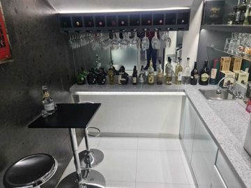 Venta de Casa en Querétaro, Corregidora, Vista Real, Club Hípico, alberca propia
