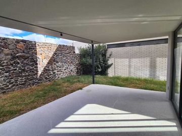 Venta de Casa en Querétaro, Lomas del Campanario Norte, precio de OPORTUNIDAD