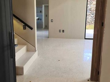 Venta de Casa en Querétaro, Lomas del Campanario Norte, precio de OPORTUNIDAD