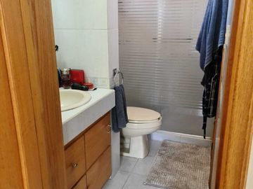 Venta de Casa en Querétaro, Villas del Mesón,  4 recámaras, 450 m2 de jardín.