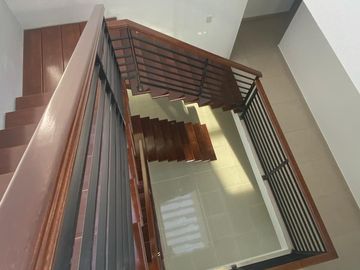 Venta de Casa en Querétaro, Milenio III, en Privada Lucepolis, seguridad 24 hora