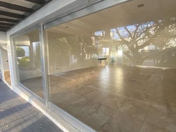Venta de Casa en Querétaro, Milenio III, en Privada Lucepolis, seguridad 24 hora